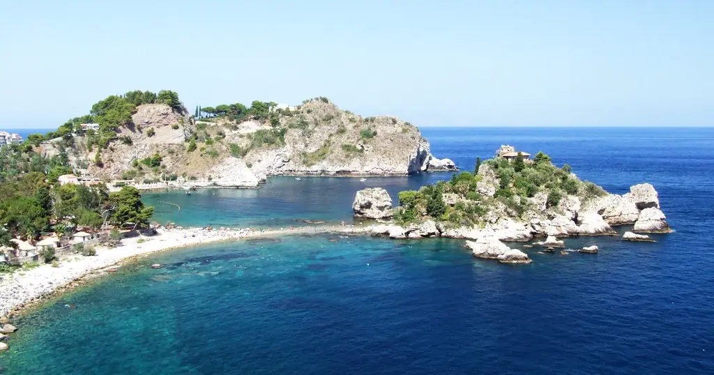 Incontri sesso Sicilia: l'Isola Bella di Taormina
